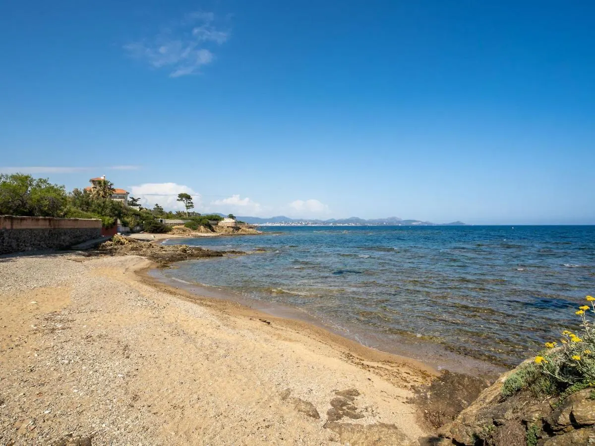 Apartment Le Mas Des Calanques-2 By Interhome Saint Aygulf