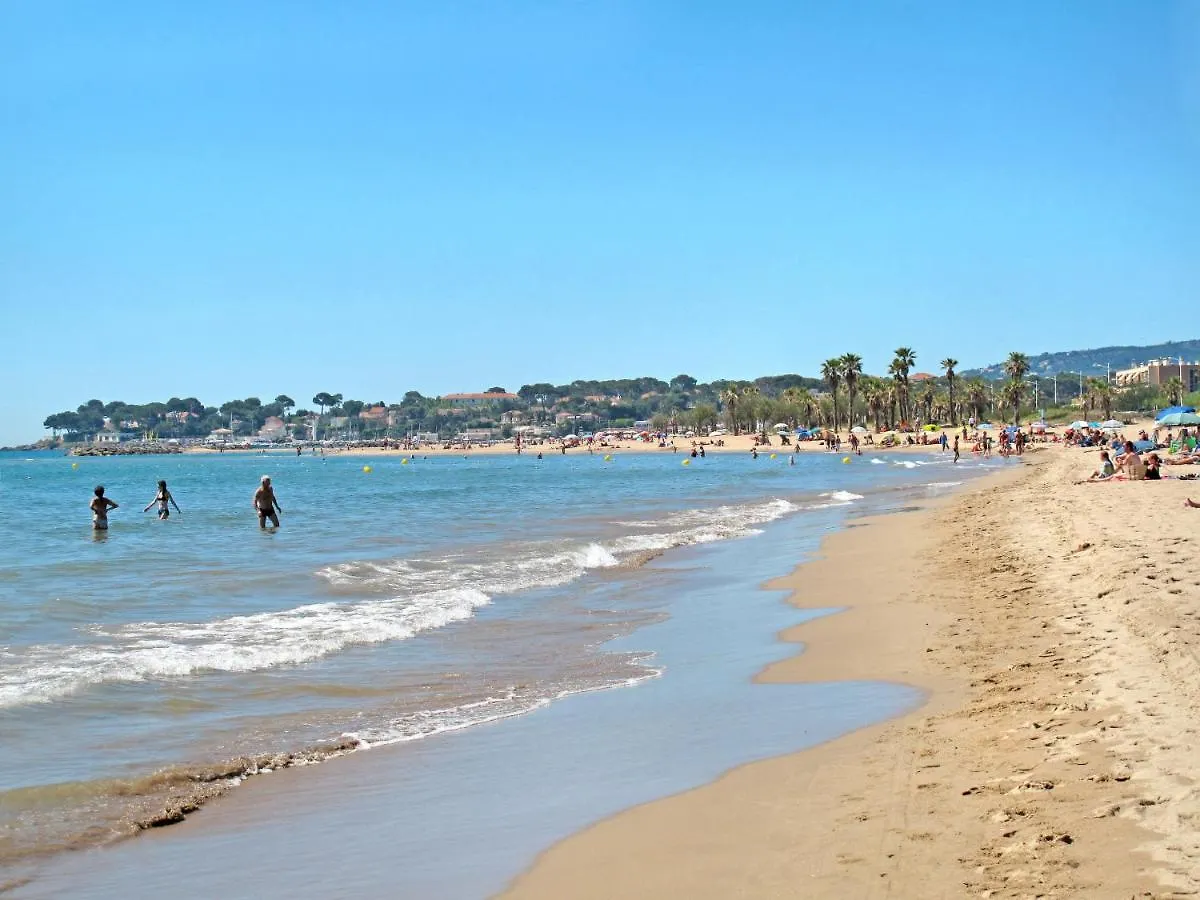 Apartment Le Mas Des Calanques-2 By Interhome Saint Aygulf France